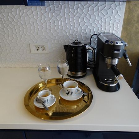 Jacuzzi Studio Apartman Mare'S Zagreb Buitenkant foto
