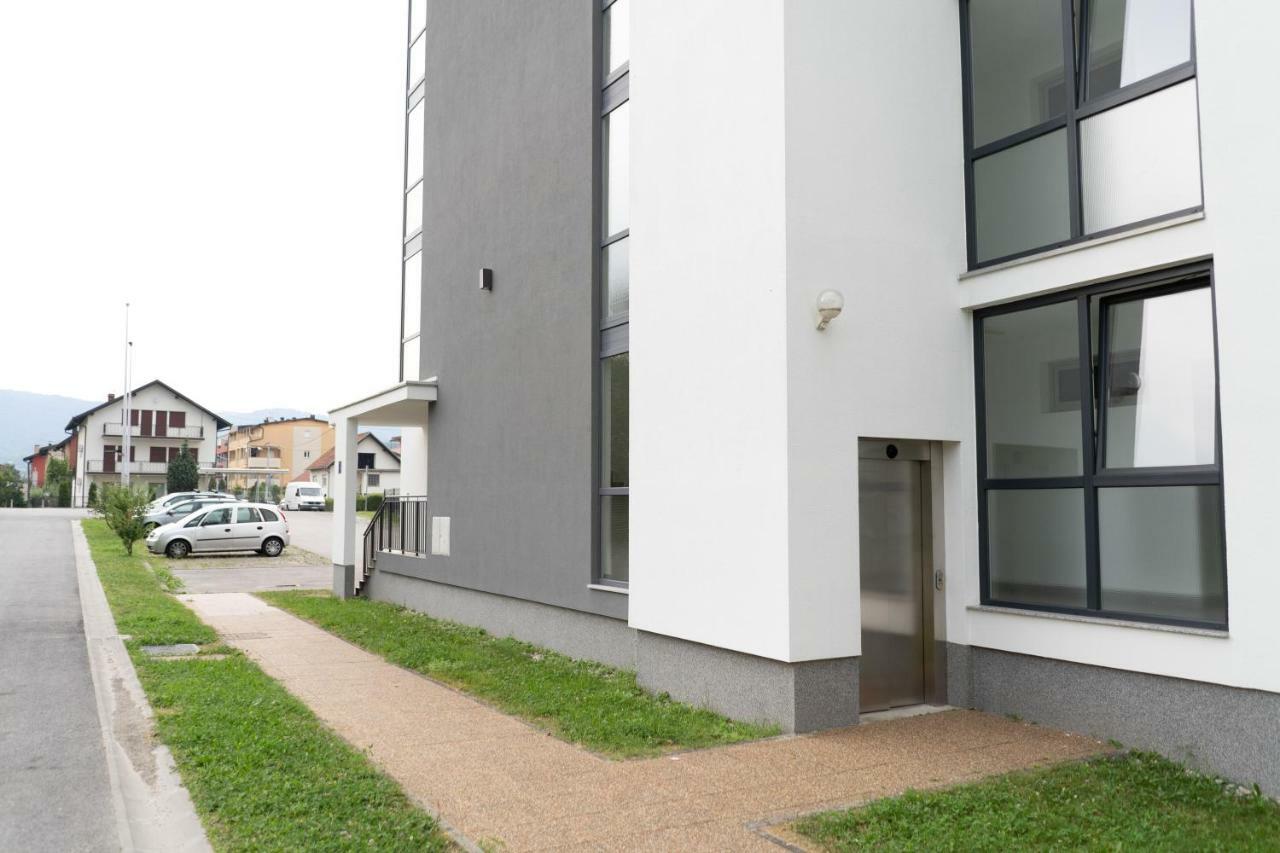 Jacuzzi Studio Apartman Mare'S Zagreb Buitenkant foto