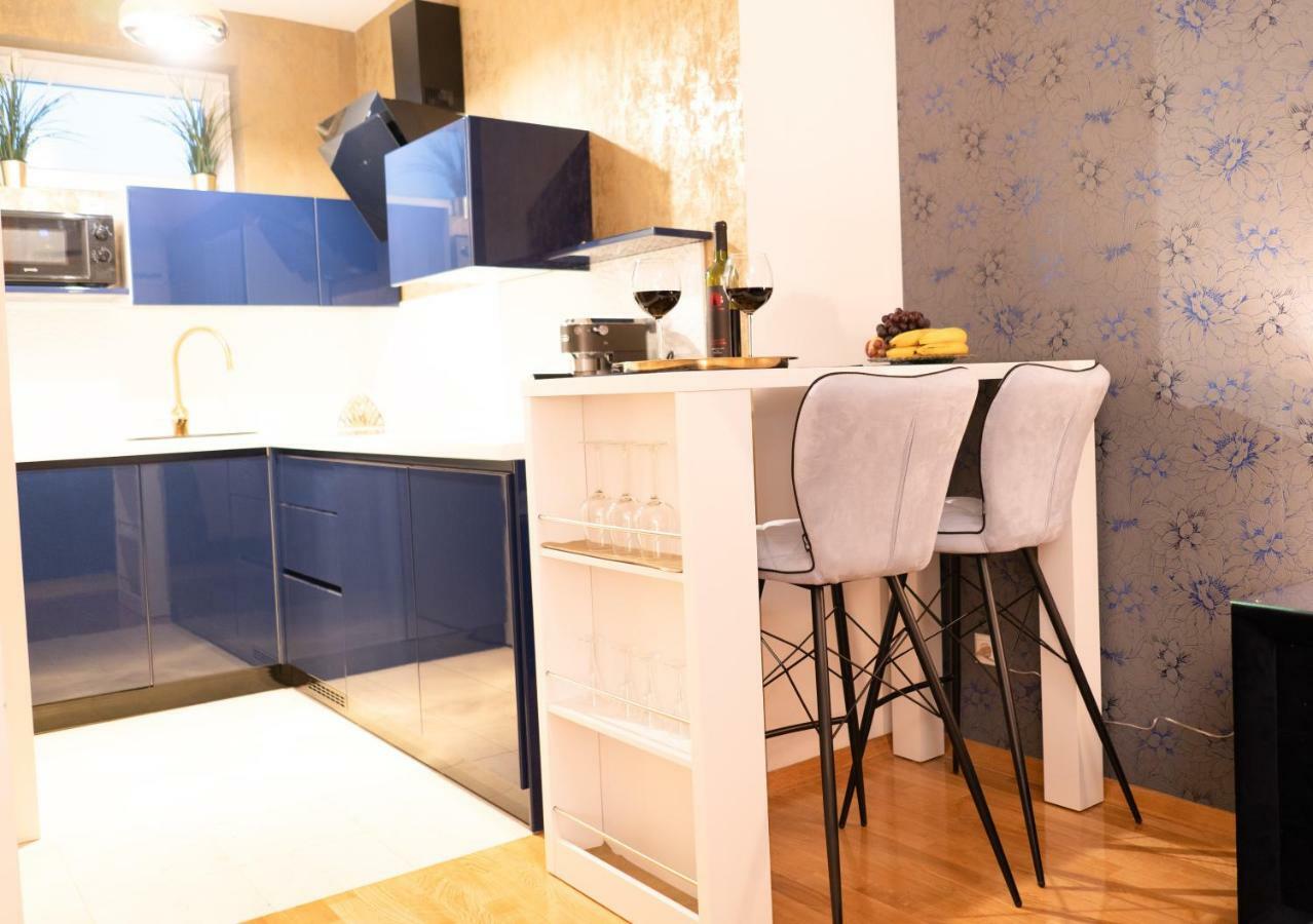 Jacuzzi Studio Apartman Mare'S Zagreb Buitenkant foto